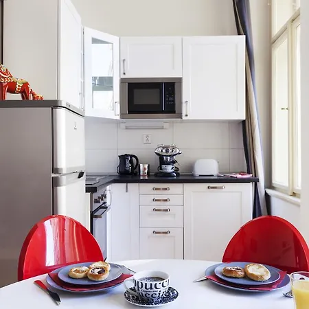Hanan's Pstrossova Apartman Prága